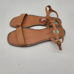 New Rock & Candy By ZiGi Women Beige Sandals Rhinestone Edge’s Ankle Strap 8.5